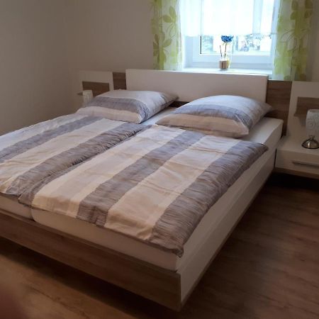 Ferienwohnung Karlguth Нойштадт-ин-Захзен Экстерьер фото