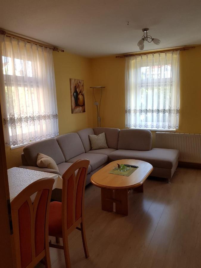Ferienwohnung Karlguth Нойштадт-ин-Захзен Экстерьер фото