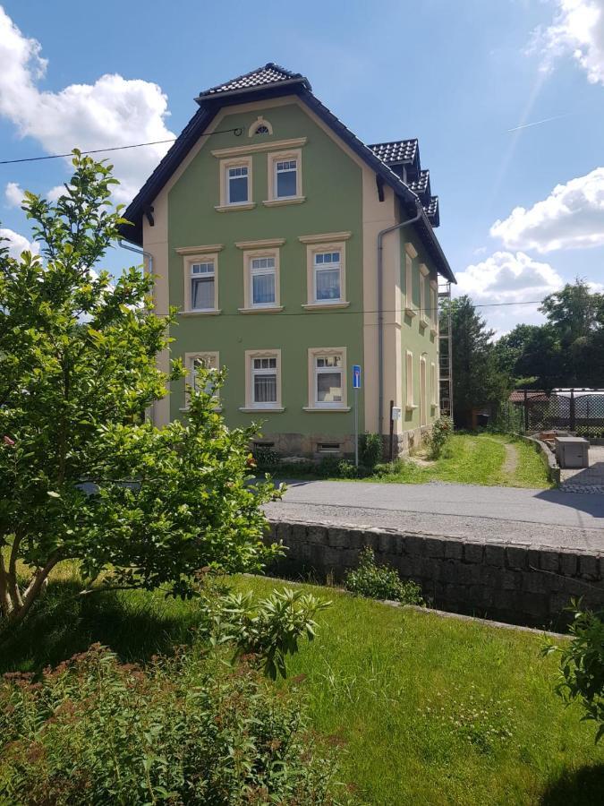 Ferienwohnung Karlguth Нойштадт-ин-Захзен Экстерьер фото